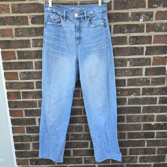 American Eagle Outfitters Denim - American Eagle Baggy Jeans Women's Size 10 Light Wash Distressed Blue